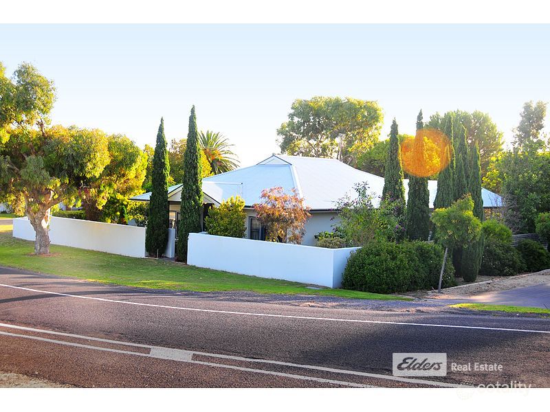 31 Tobruk Ave, Robe, SA 5276