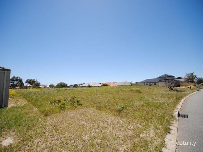 57 Buckingham Dr, Wannanup, WA 6210