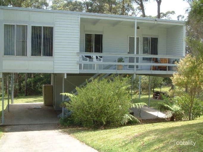 52 Ross Ave, Narrawallee, NSW 2539