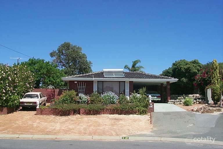 12 Seaflower Cres, Craigie, WA 6025