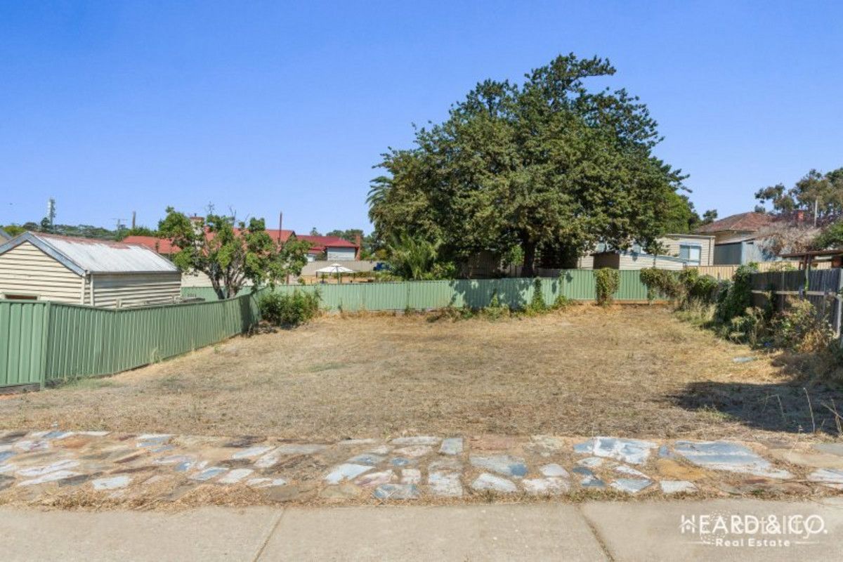 3 Bell St, Ironbark, VIC 3550