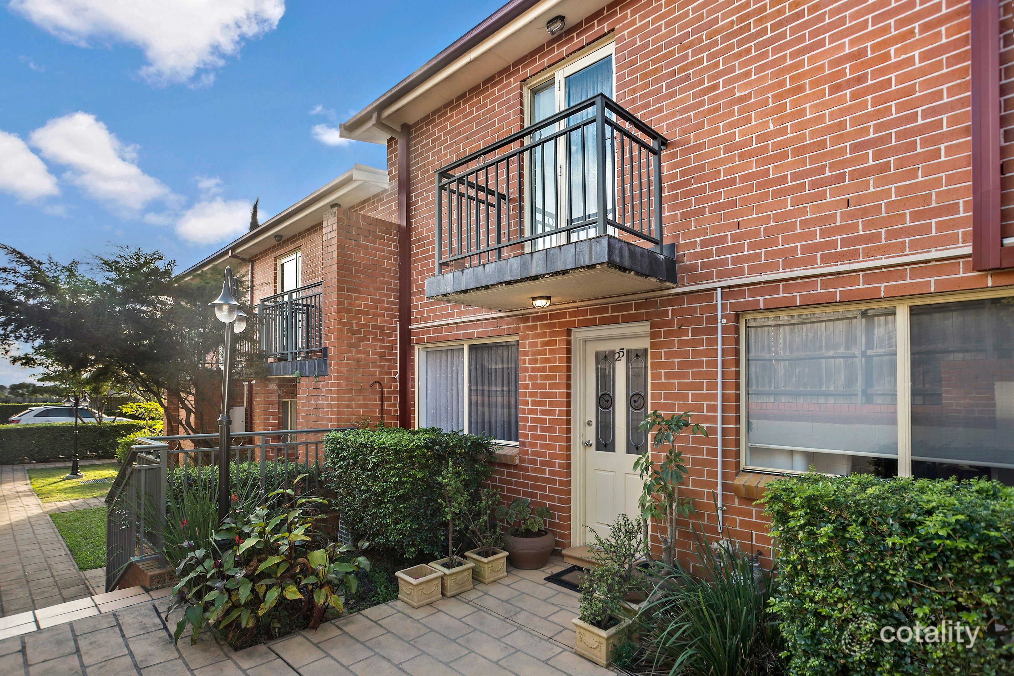 25/33-41 Hanks St, Ashfield, NSW 2131