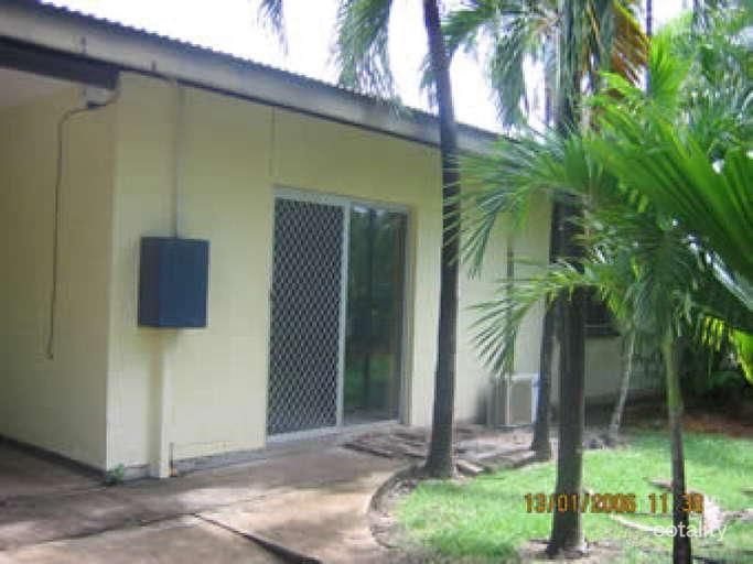 50 Strawbridge Cres, Moulden, NT 0830