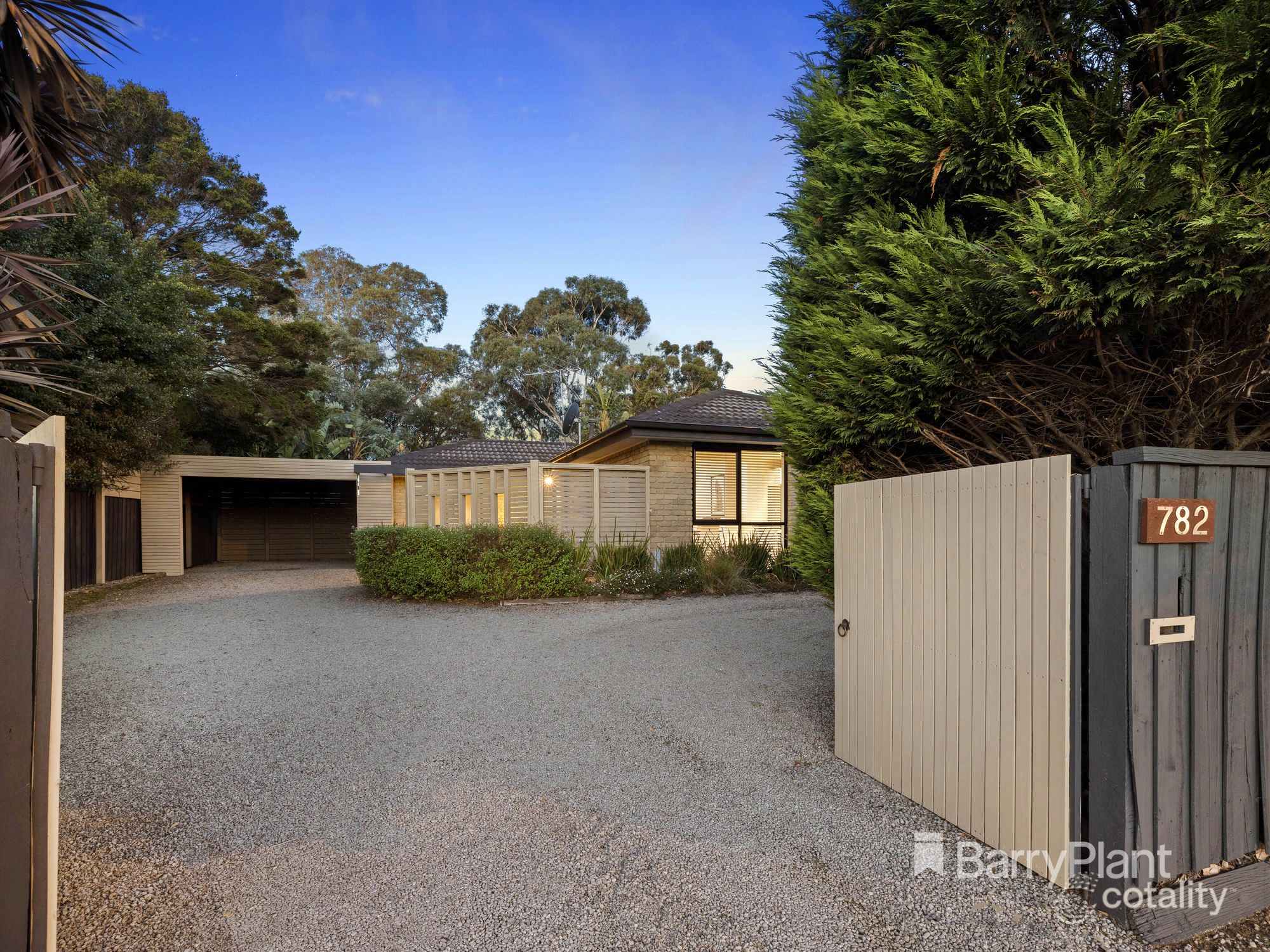782 Nepean Hwy, Mornington, VIC 3931