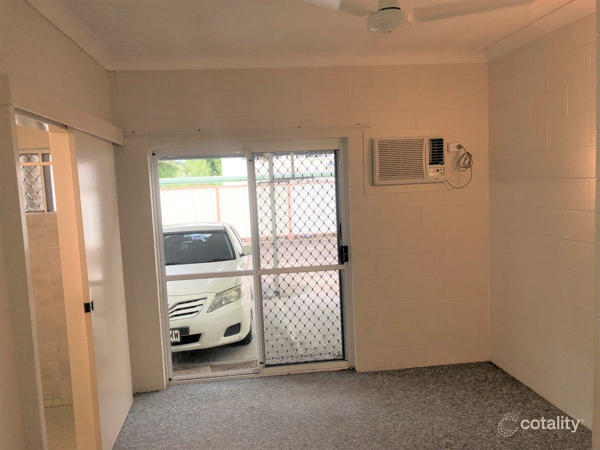 1/9 Maytown Cl, Manoora, QLD 4870