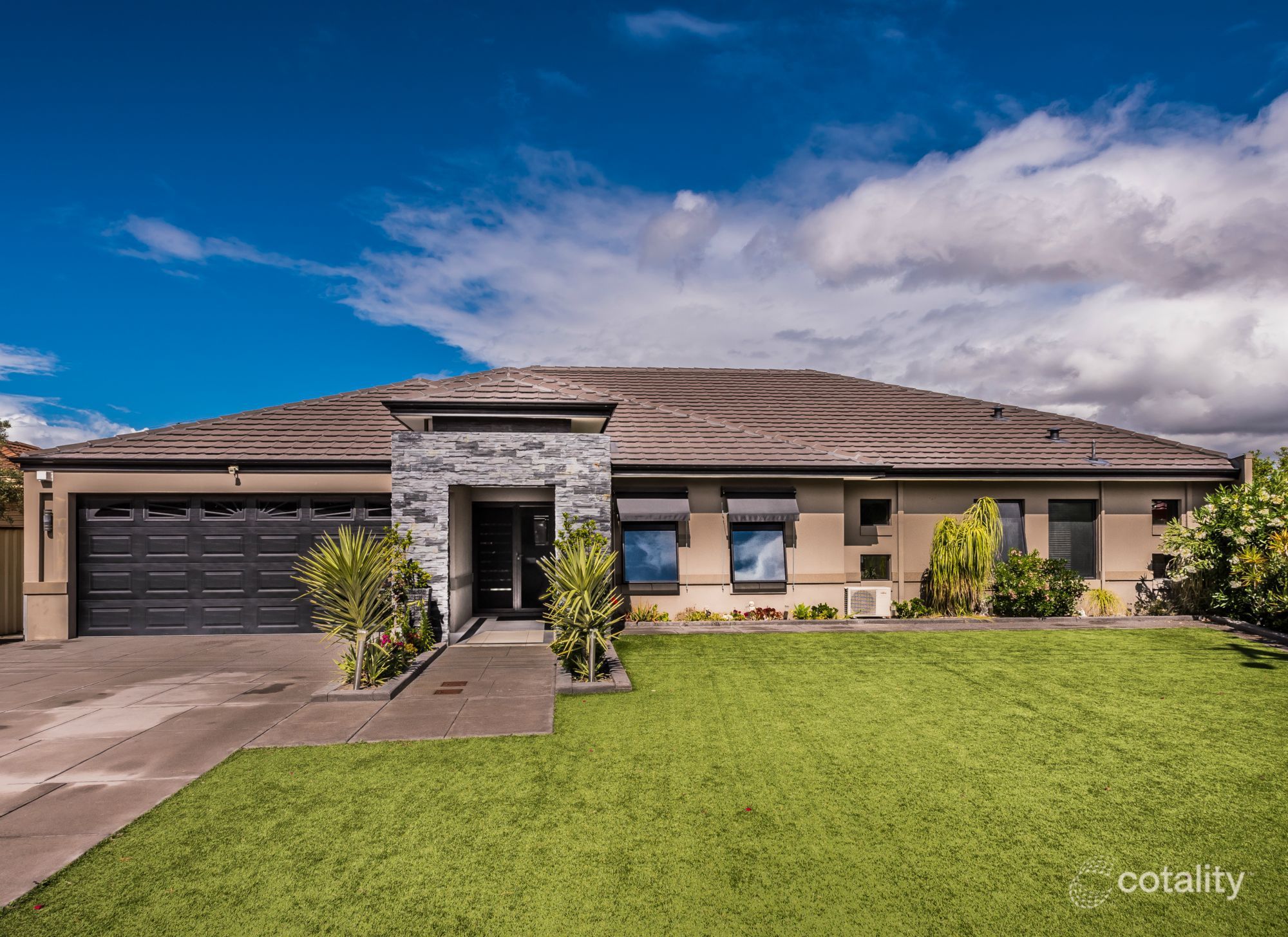 10 Davis Ct, Morley, WA 6062