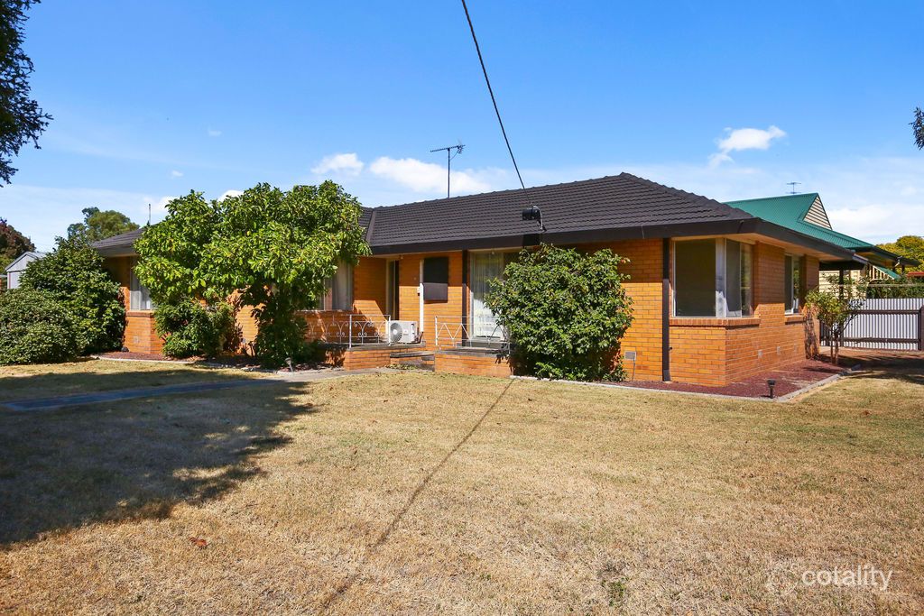 51 Snodgrass St, Yea, VIC 3717