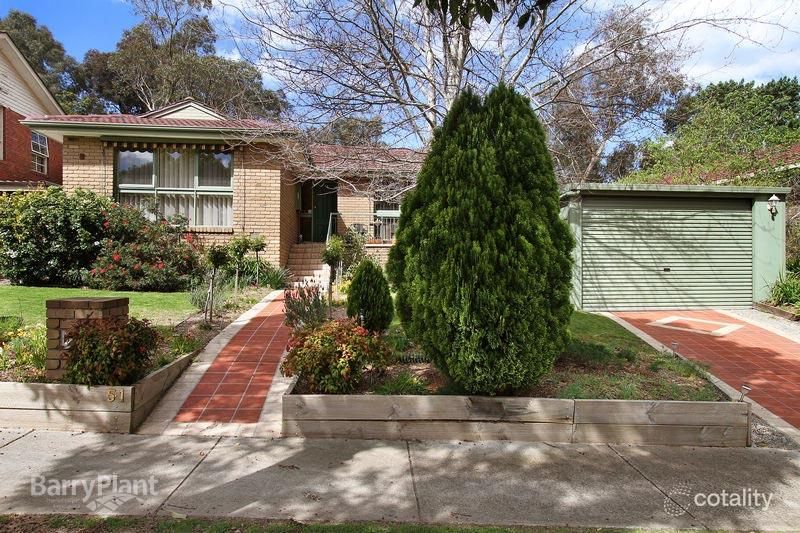 51 Chartwell Dr, Wantirna, VIC 3152