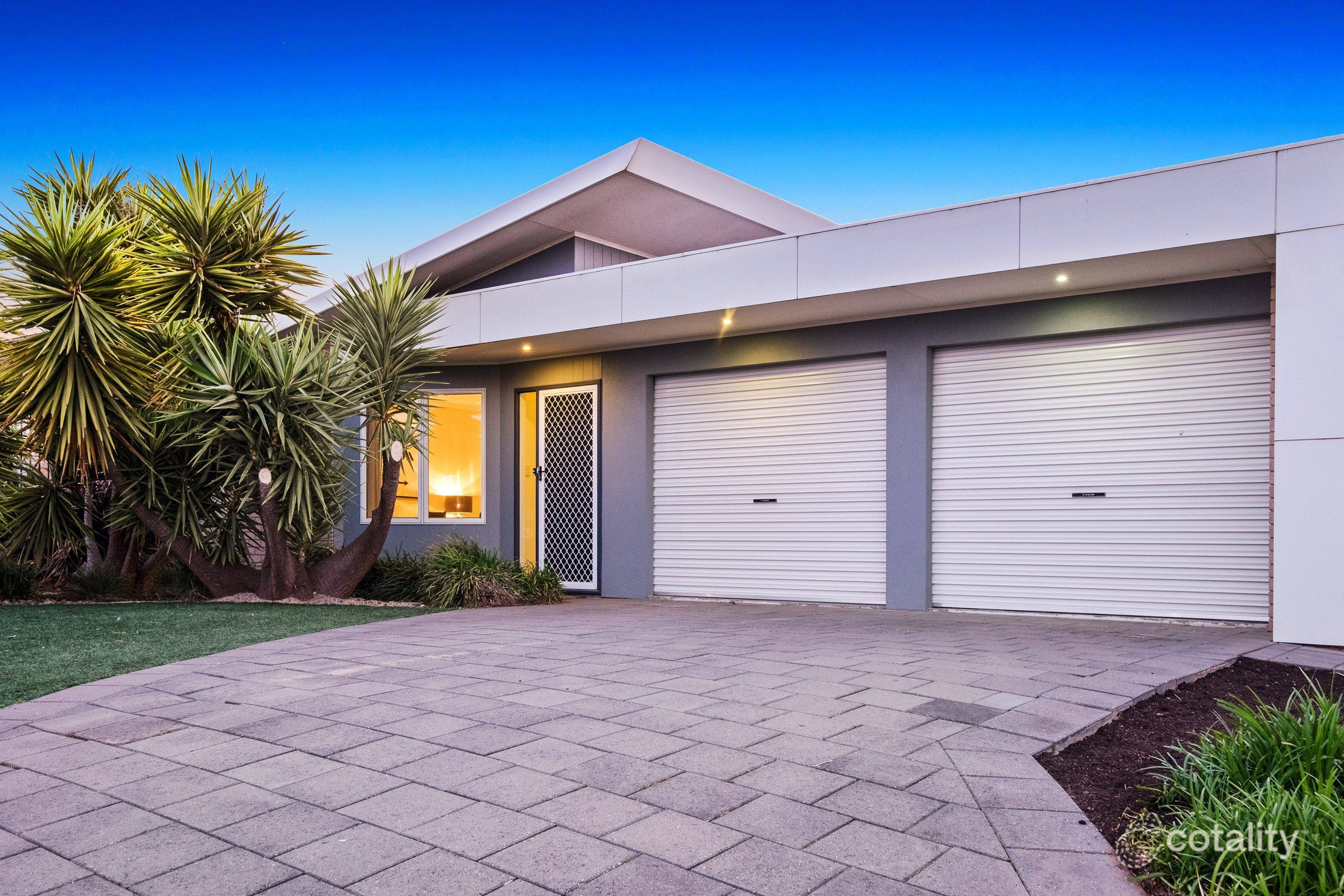 6 Esperance Bvd, Seaford Rise, SA 5169