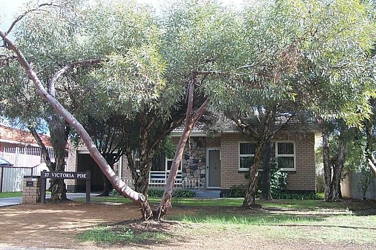 27 Victoria Pde, Midvale, WA 6056