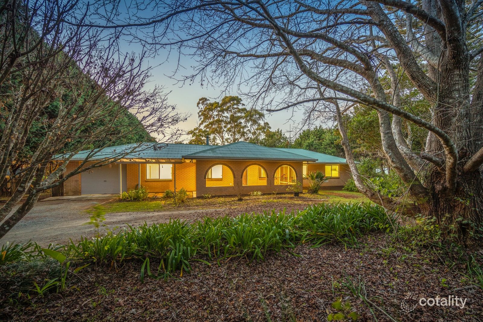 58 Lahey Rd, Tamborine Mountain, QLD 4272