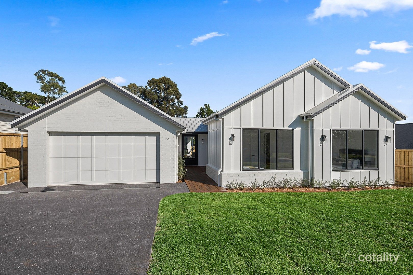 53 Young Rd, Moss Vale, NSW 2577