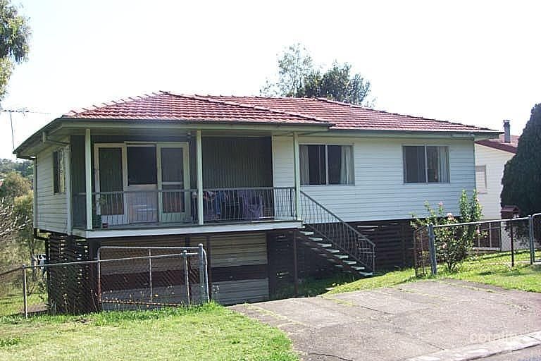 34 Joachim St, Holland Park West, QLD 4121