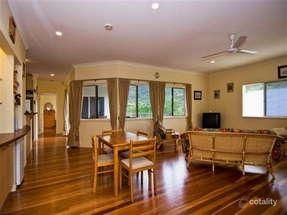 10 East Parkridge Dr, Brinsmead, QLD 4870