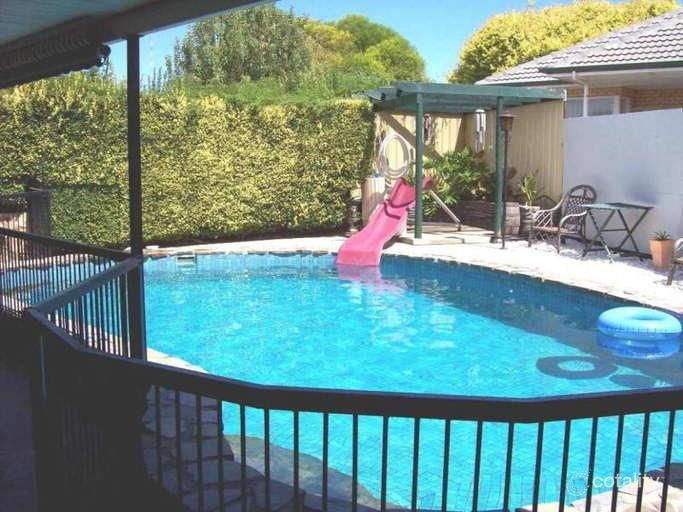 17 The Strand, Reynella, SA 5161