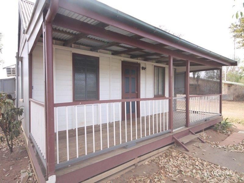 10 Devereux St, Queenton, QLD 4820