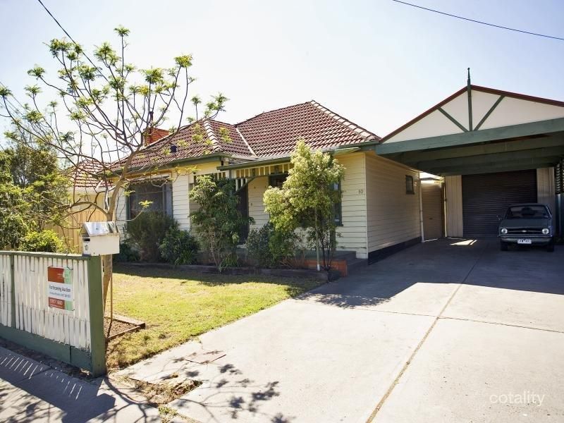 10 Carlsson Ct, Brooklyn, VIC 3012