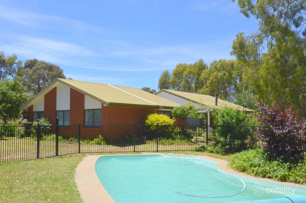 23 Alfred Joyce Rd, Daisy Hill, VIC 3465