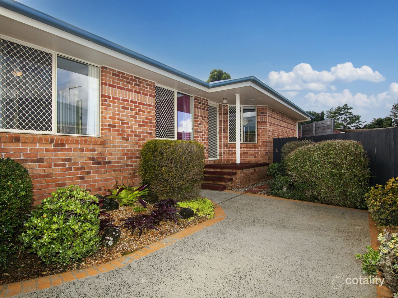 2/64 Hellyar Dr, Wollongbar, NSW 2477