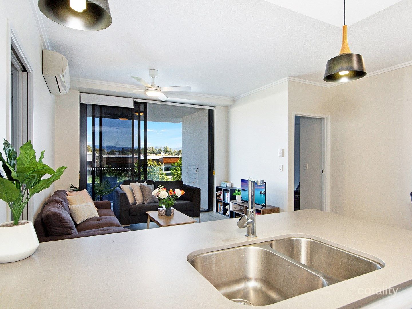 217/1-25 Parnell Bvd, Robina, QLD 4226