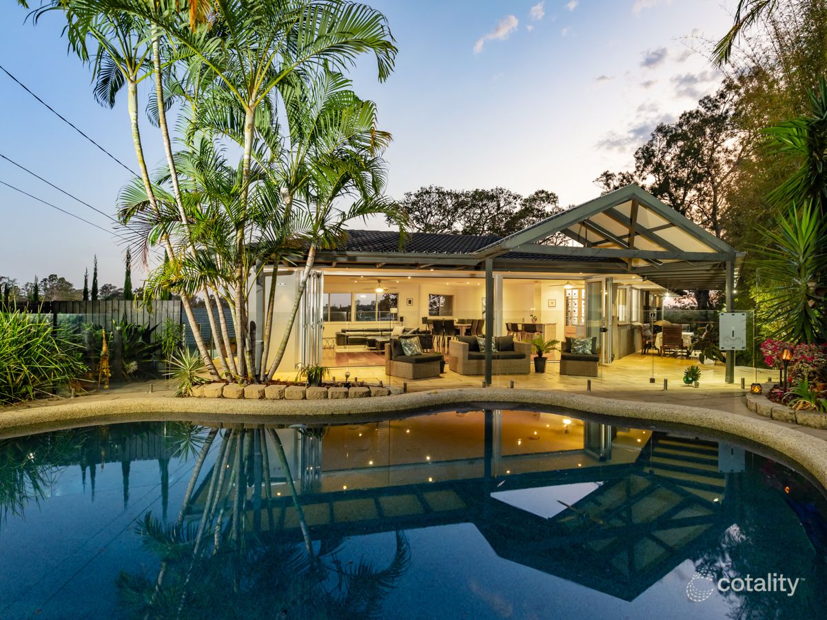 31 Foinaven St, Kenmore, QLD 4069