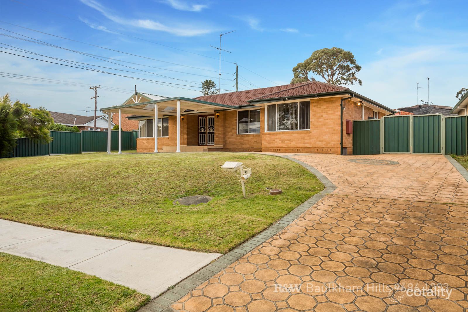 11 Flinders Ave, Baulkham Hills, NSW 2153