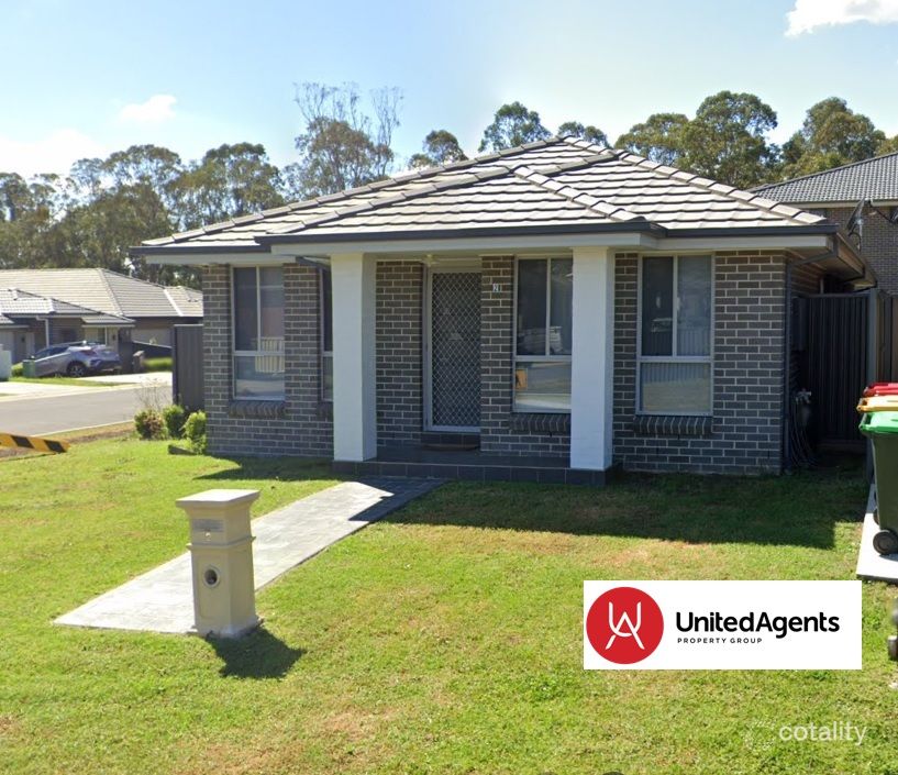 2 Shortbridge Ave, Middleton Grange, NSW 2171