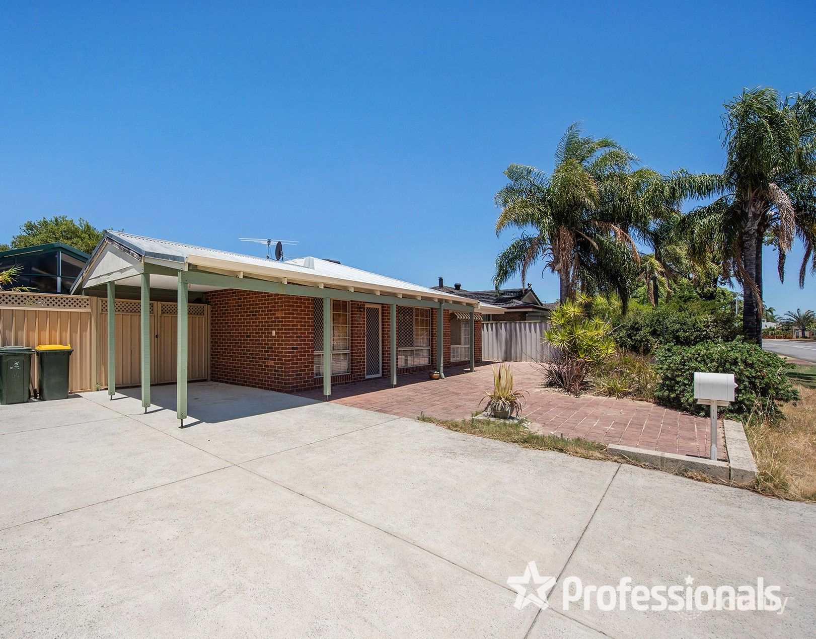 64 Bottlebrush Dr, Kiara, WA 6054