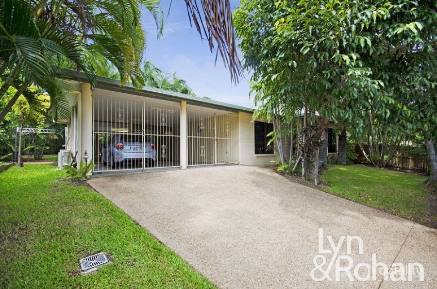 2 Bedrock Ct, Mount Louisa, QLD 4814