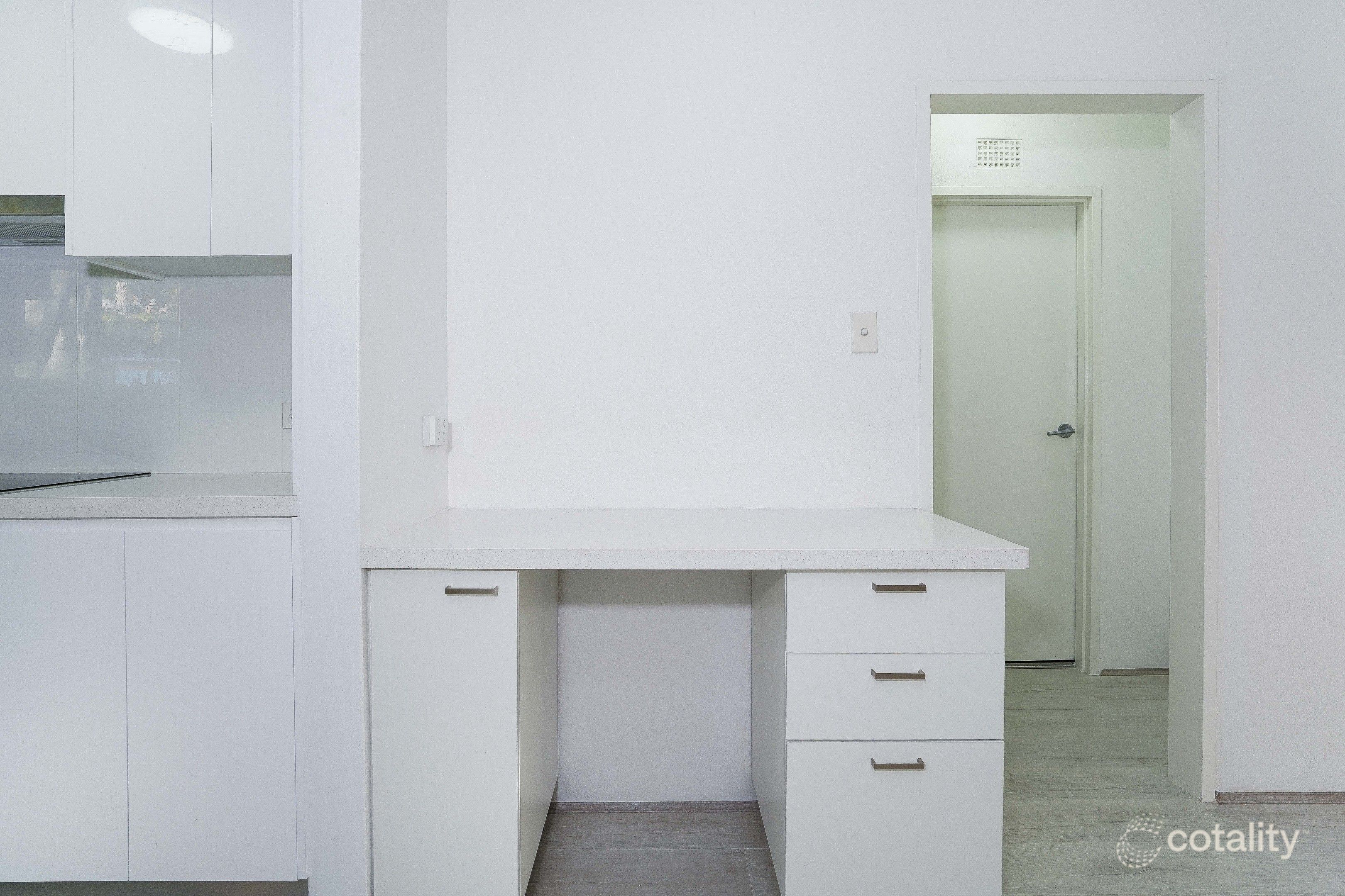 25/34 The Crescent, Dee Why, NSW 2099