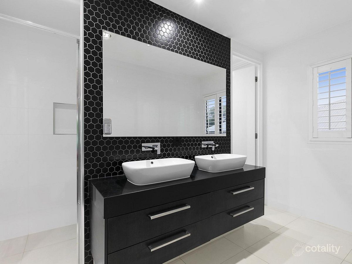 117 Ellington St, Tarragindi, QLD 4121