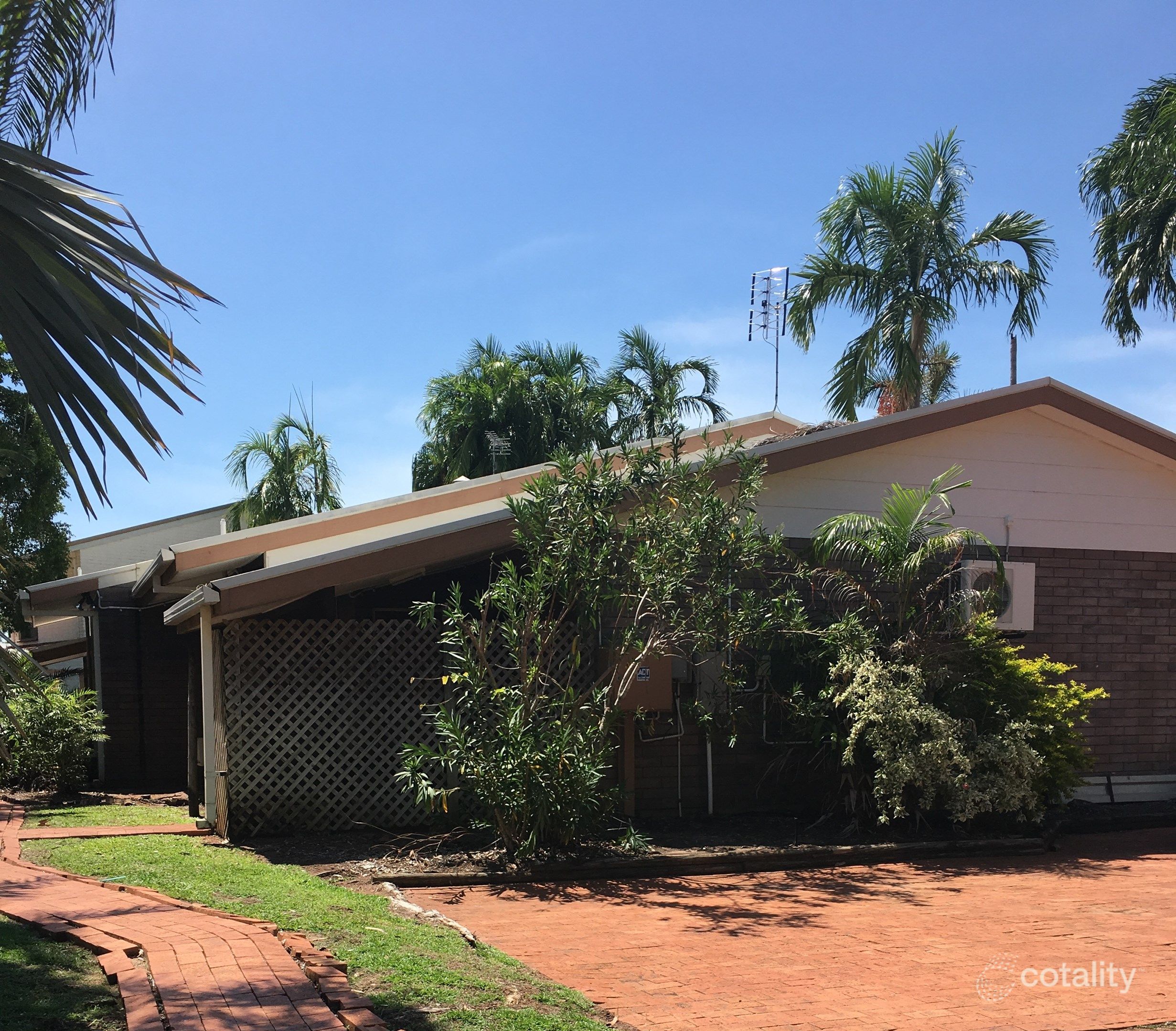 2/5 Airlie Cct, Brinkin, NT 0810