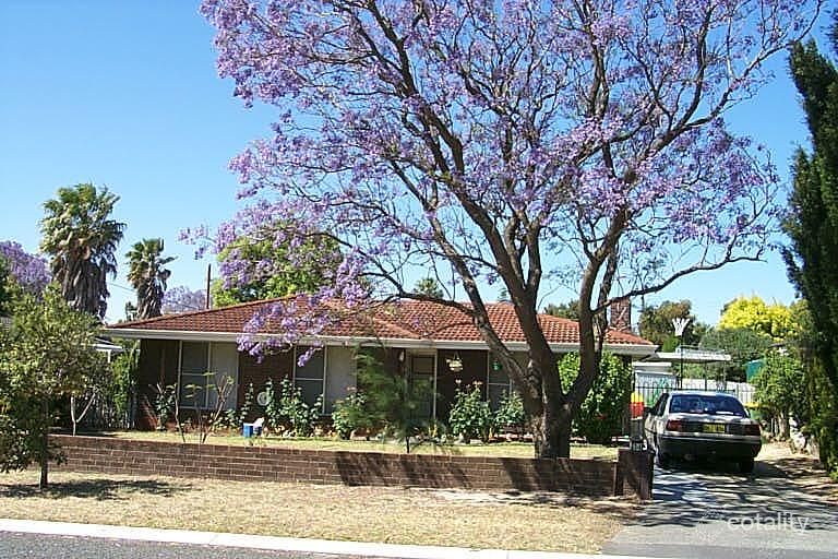 34 Toorak Rd, Armadale, WA 6112