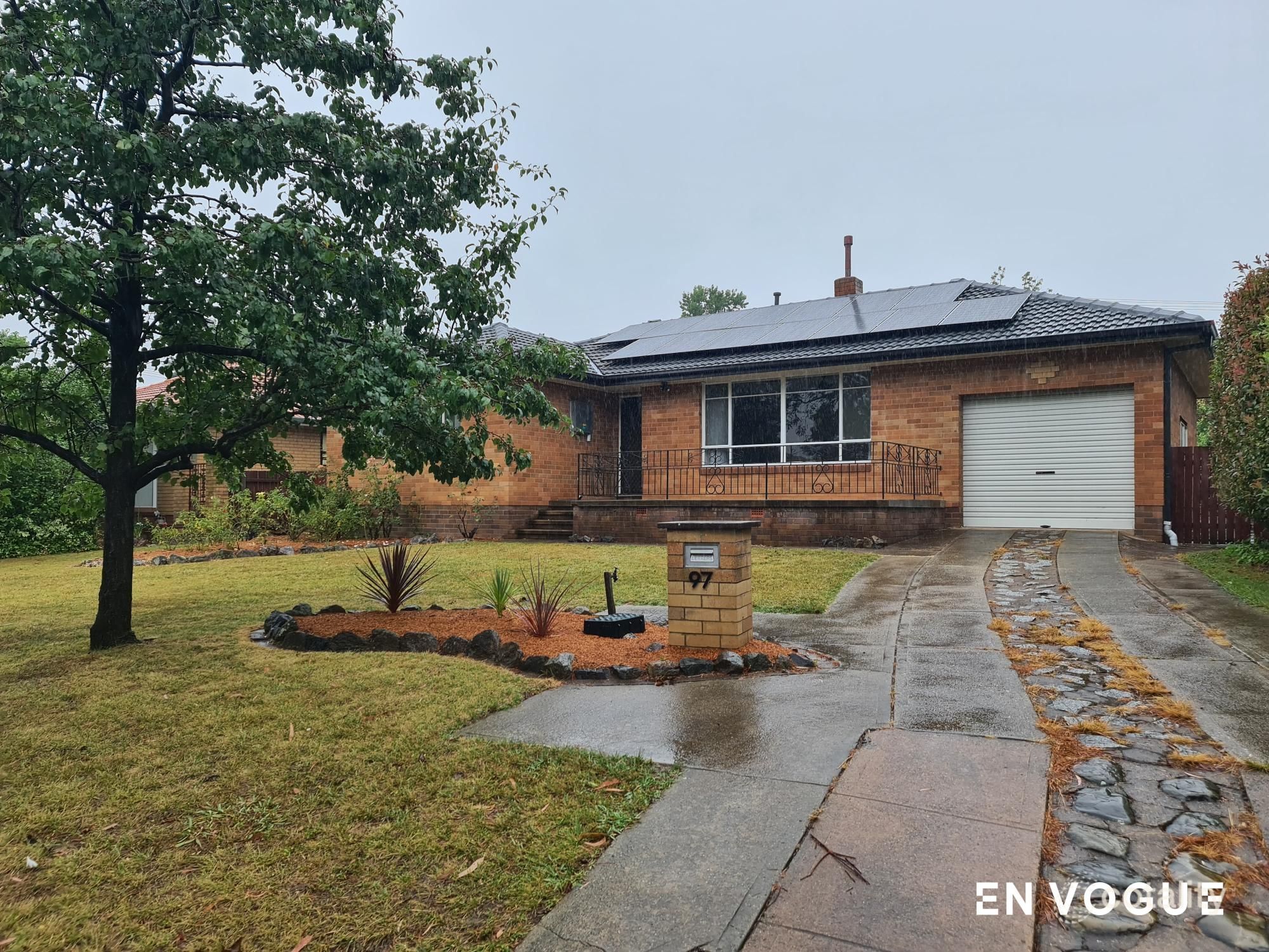 97 Morgan Cres, Curtin, ACT 2605