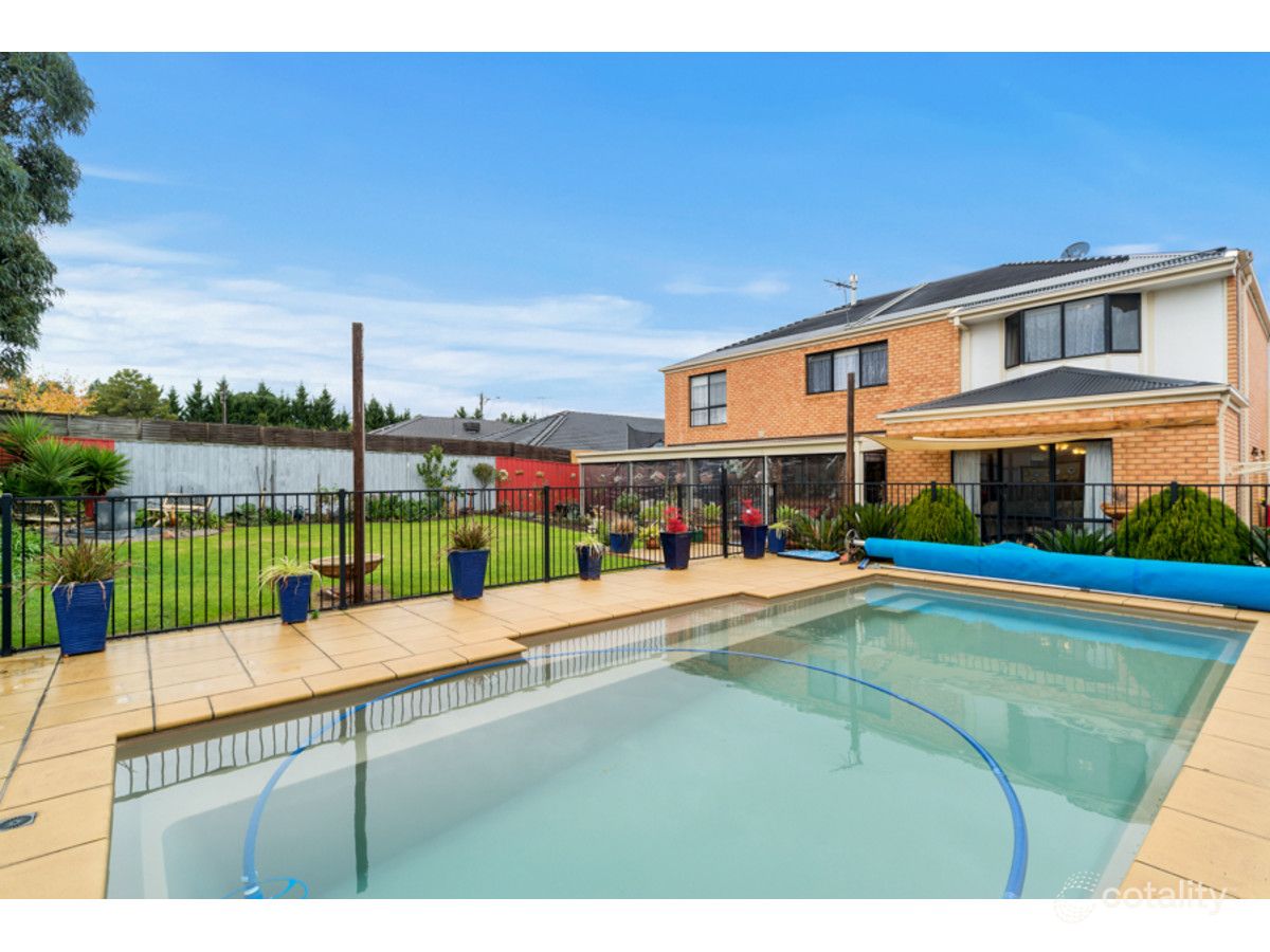 6 Fieldwood Lane, Langwarrin, VIC 3910