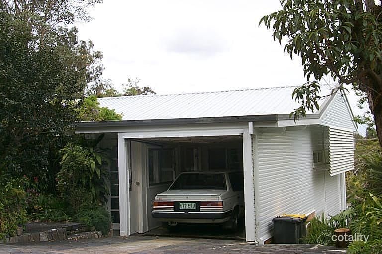 35 Highland Tce, St Lucia, QLD 4067
