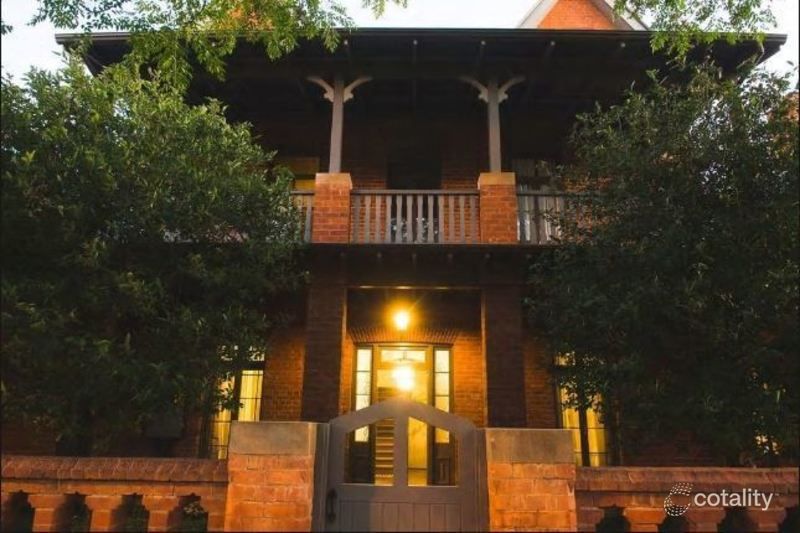 44 Kincaid St, Wagga Wagga, NSW 2650