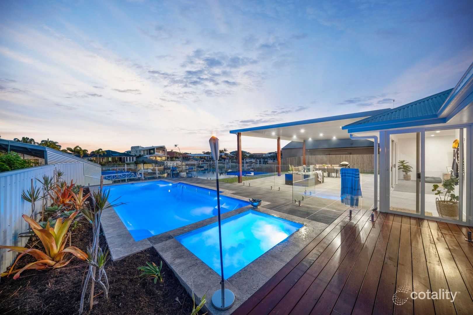 3 Quayline Cl, Pelican Waters, QLD 4551