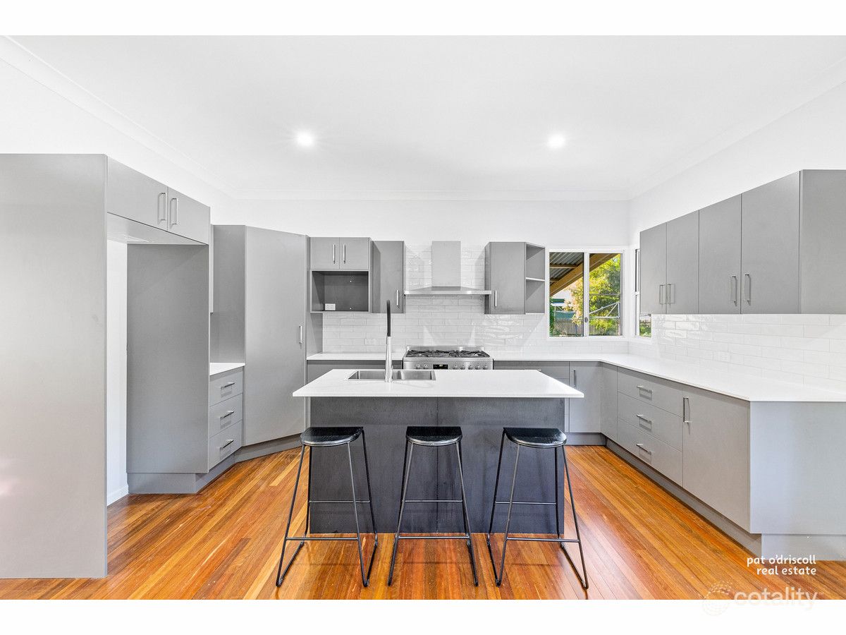 182 Grimley St, Koongal, QLD 4701