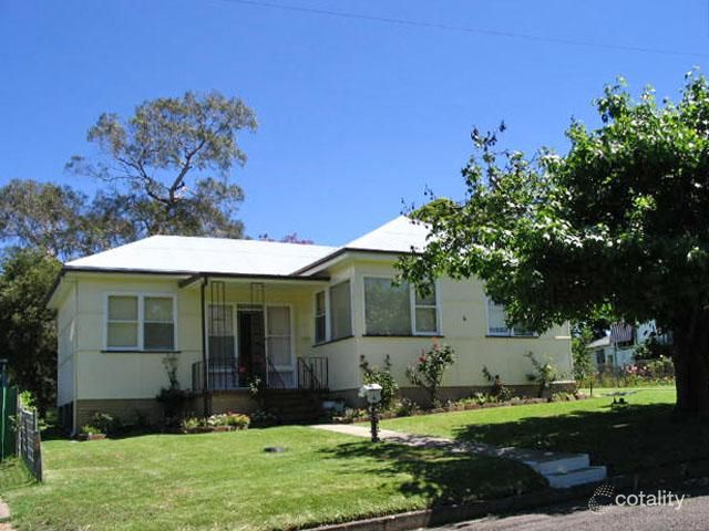 6 Blair St, Teralba, NSW 2284