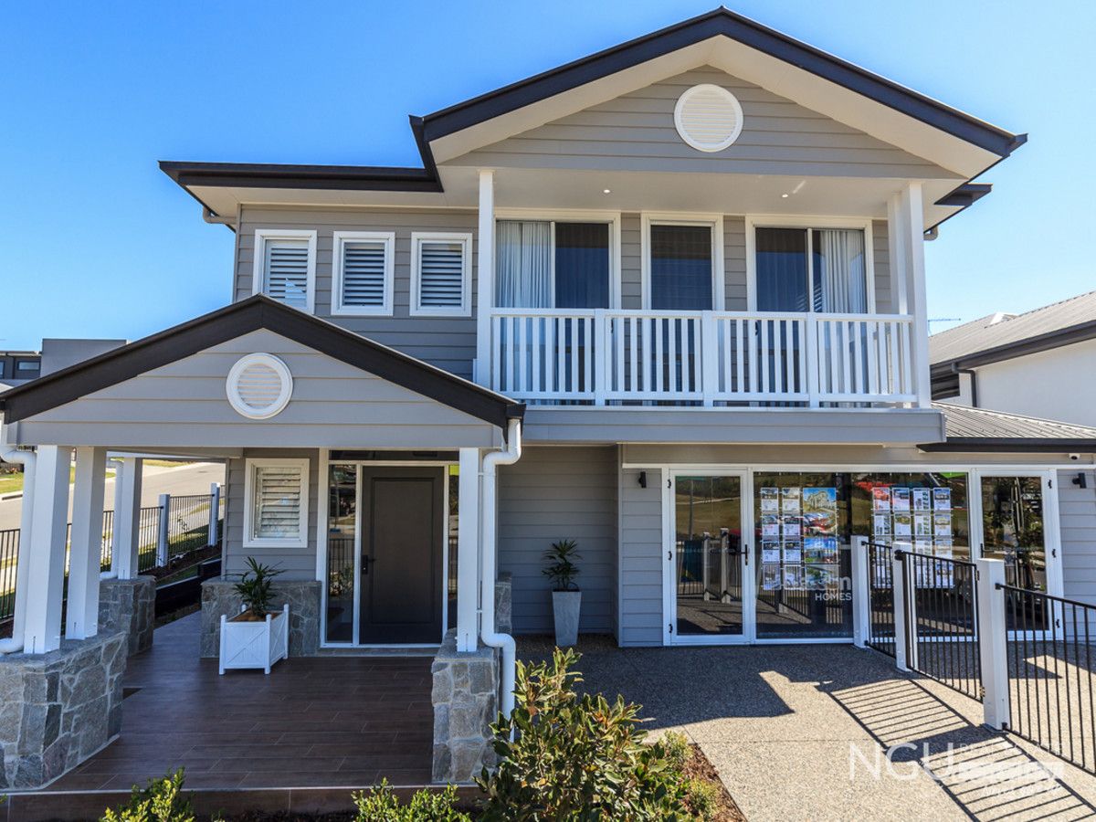 13 New York Way, Spring Mountain, QLD 4300