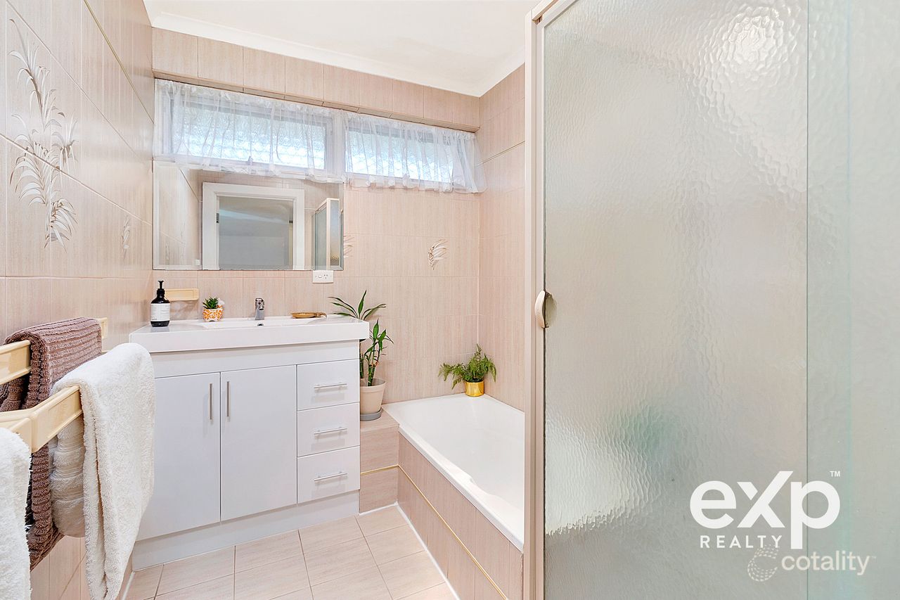 20 Wentworth Dr, Ingle Farm, SA 5098