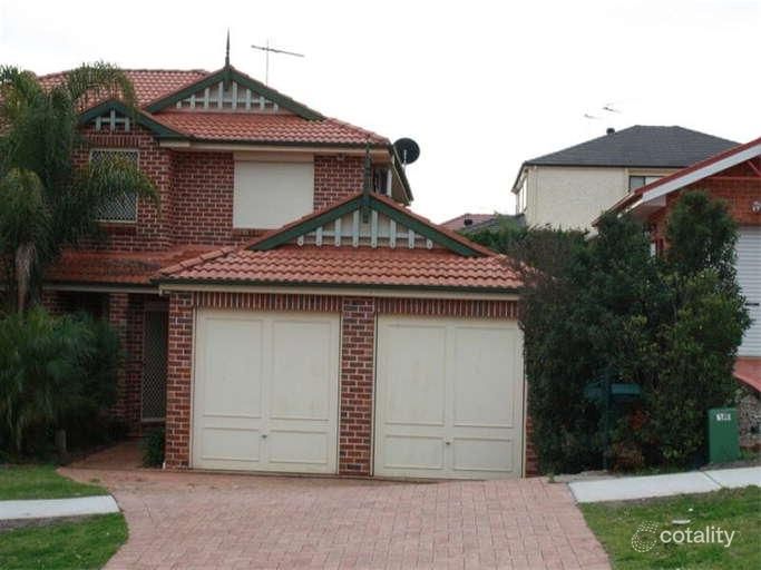 101 Pine Rd, Casula, NSW 2170