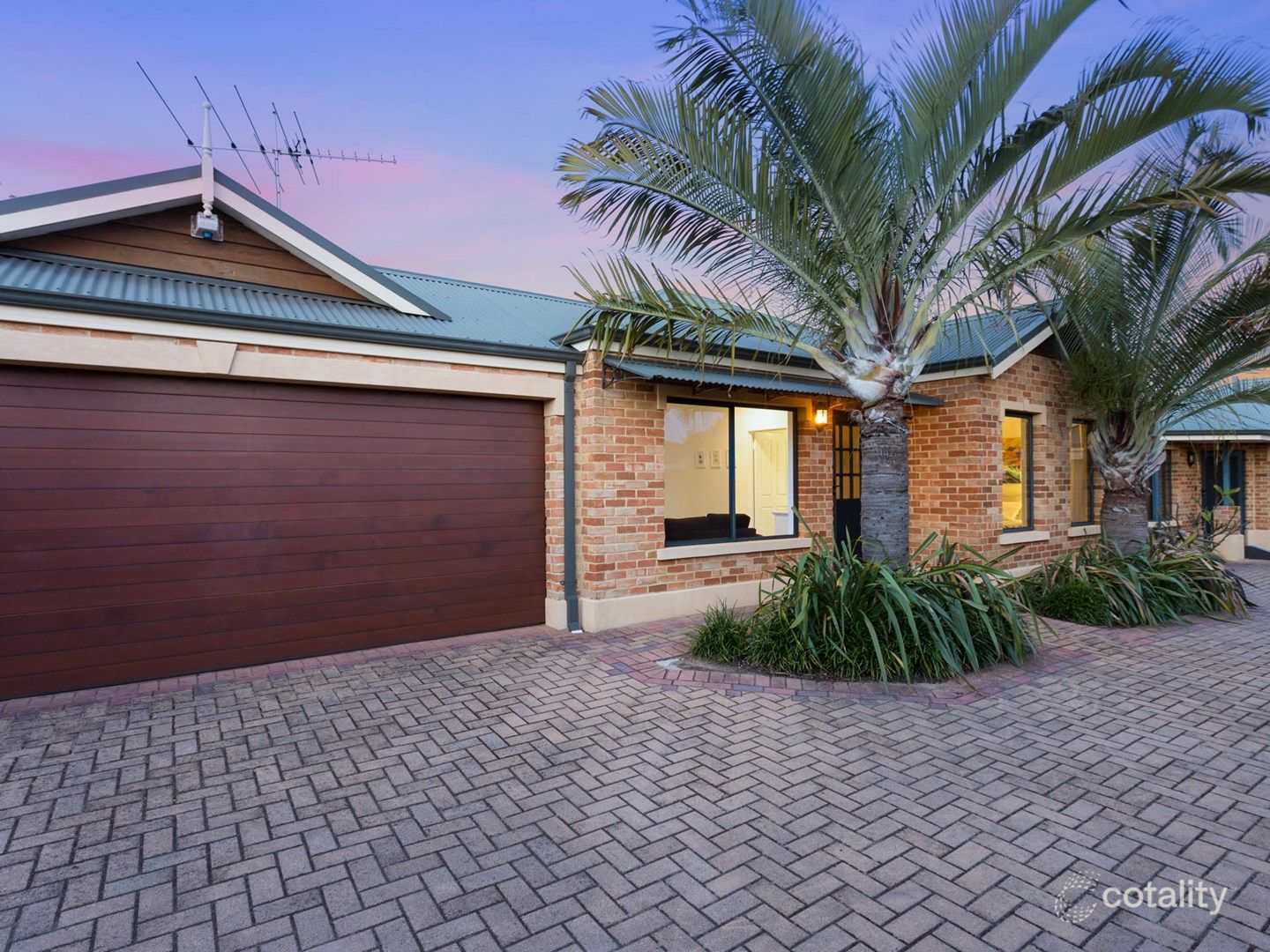 146b Deanmore Rd, Scarborough, WA 6019