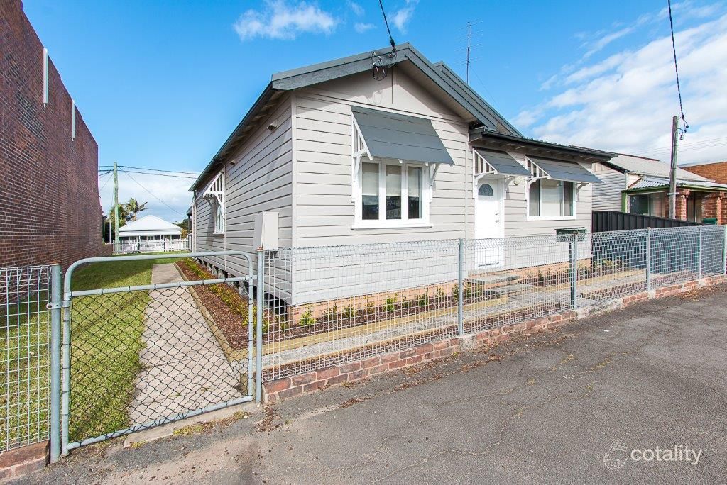 147 Brunker Rd, Adamstown, NSW 2289