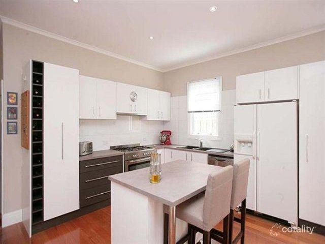 2 Canterbury St, Moonee Ponds, VIC 3039