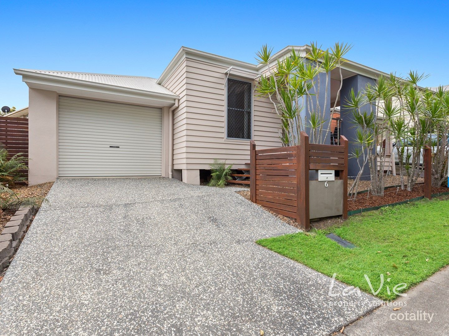 6 Parkview Dr, Springfield Lakes, QLD 4300