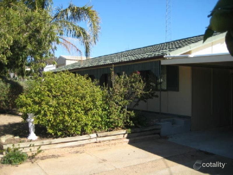 2 Whelan Rd, Port Broughton, SA 5522