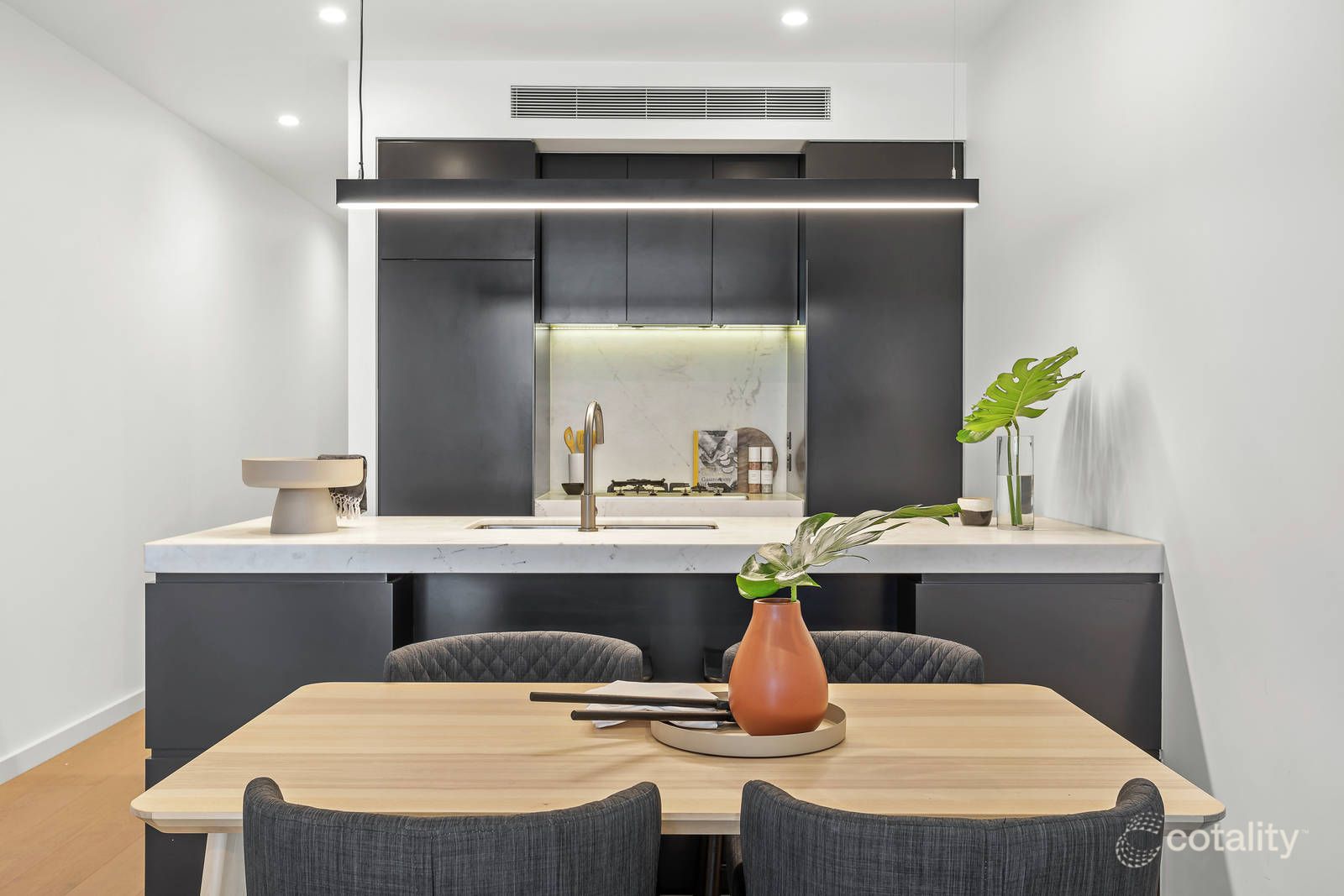 102/1571 Malvern Rd, Glen Iris, VIC 3146