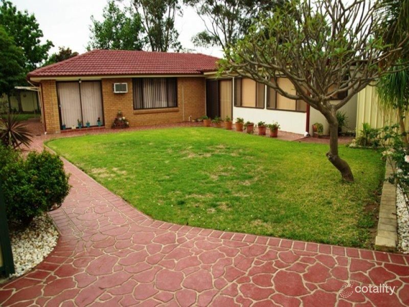 12 Fielding Cl, Wetherill Park, NSW 2164